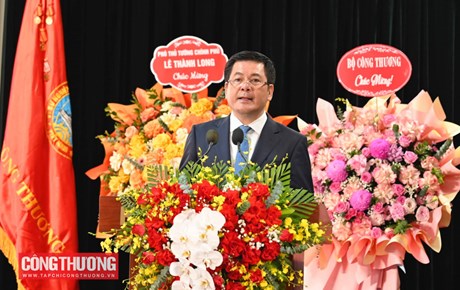 Bộ trưởng Nguyễn Hồng Diên: Ngành Công Thương thi đua để tiến tới sự xuất sắc