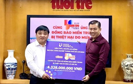 Đại học Công nghiệp TP.HCM góp 4,32 tỉ đồng, miễn học phí cho sinh viên vùng bão lũ
