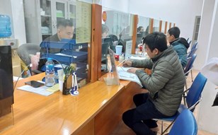 Người lao động và doanh nghiệp sẽ đóng bảo hiểm thất nghiệp tối đa 1% tiền lương tháng