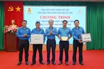 Trao 45 suất quà cho người lao động Phân bón Miền Nam nhân Tháng Công nhân
