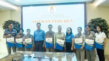Sát cánh cùng người lao động tại Nhựa Thiếu niên Tiền Phong