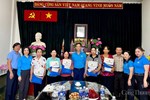 Công đoàn Công Thương trao quà tri ân gia đình liệt sĩ tại Công ty Phú Lâm