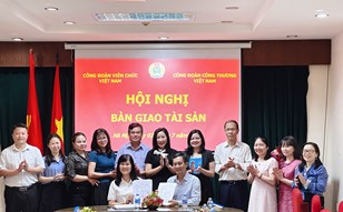 Bàn giao trụ sở Công đoàn giữa Công đoàn Viên chức Việt Nam và Công đoàn Công Thương Việt Nam  