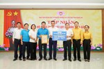 VINACHEM chung tay cùng đồng bào Nghệ An vượt qua bão lũ