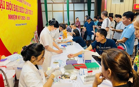 Vinapaco tổ chức khám sức khoẻ định kỳ cho người lao động 