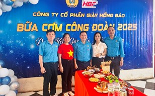 Bữa cơm Công đoàn tại Công ty cổ phần Giày Hồng Bảo