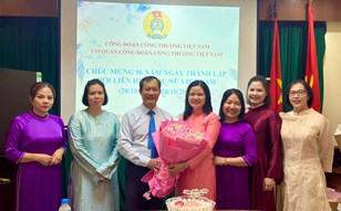 Công đoàn Cơ quan Công đoàn Công Thương Việt Nam tổ chức chào mừng Ngày Phụ nũ Việt Nam 20.10
