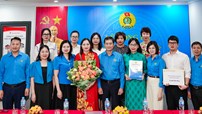 Công bố Quyết định Thành lập Công đoàn Công ty Cổ phần Văn hóa và Giáo dục Tân Việt 