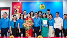 Công bố Quyết định Thành lập Công đoàn Công ty Cổ phần Văn hóa và Giáo dục Tân Việt 