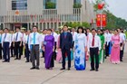 Đoàn đại biểu chủ tịch công đoàn cơ sở xuất sắc tiêu biểu báo công dâng Bác