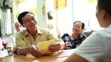 Tăng lương hưu: Cơ hội để tăng tỉ lệ BHXH tự nguyện, giảm hưởng BHXH một lần