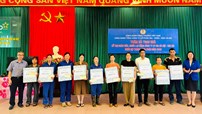 Thăm và tặng quà tại Công ty Cổ phần Bia Kim Bài - Hà Nội 