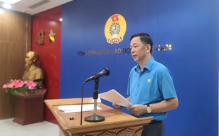 Nâng năng lực cán bộ Công đoàn để chủ động bảo vệ sức khỏe người lao động