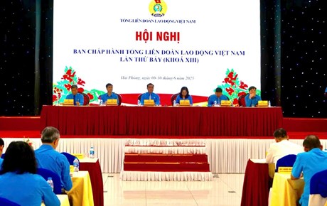 Giao Tổng LĐLĐ Việt Nam là đơn vị dự toán cấp I trong hệ thống tài chính công đoàn