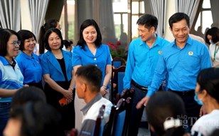 Công đoàn Công Thương Việt Nam tổ chức khám sức khỏe cho người lao động tại Hải Phòng