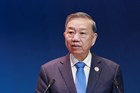 Công nhân phải có cơ hội học tập suốt đời, khu công nghiệp phải có nhà ở, trường học, y tế