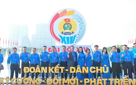 Chúc mừng đoàn đại biểu của Công đoàn Công Thương Việt Nam tại Đại hội XIV Công đoàn Việt Nam, nhiệm kỳ 2026-2031